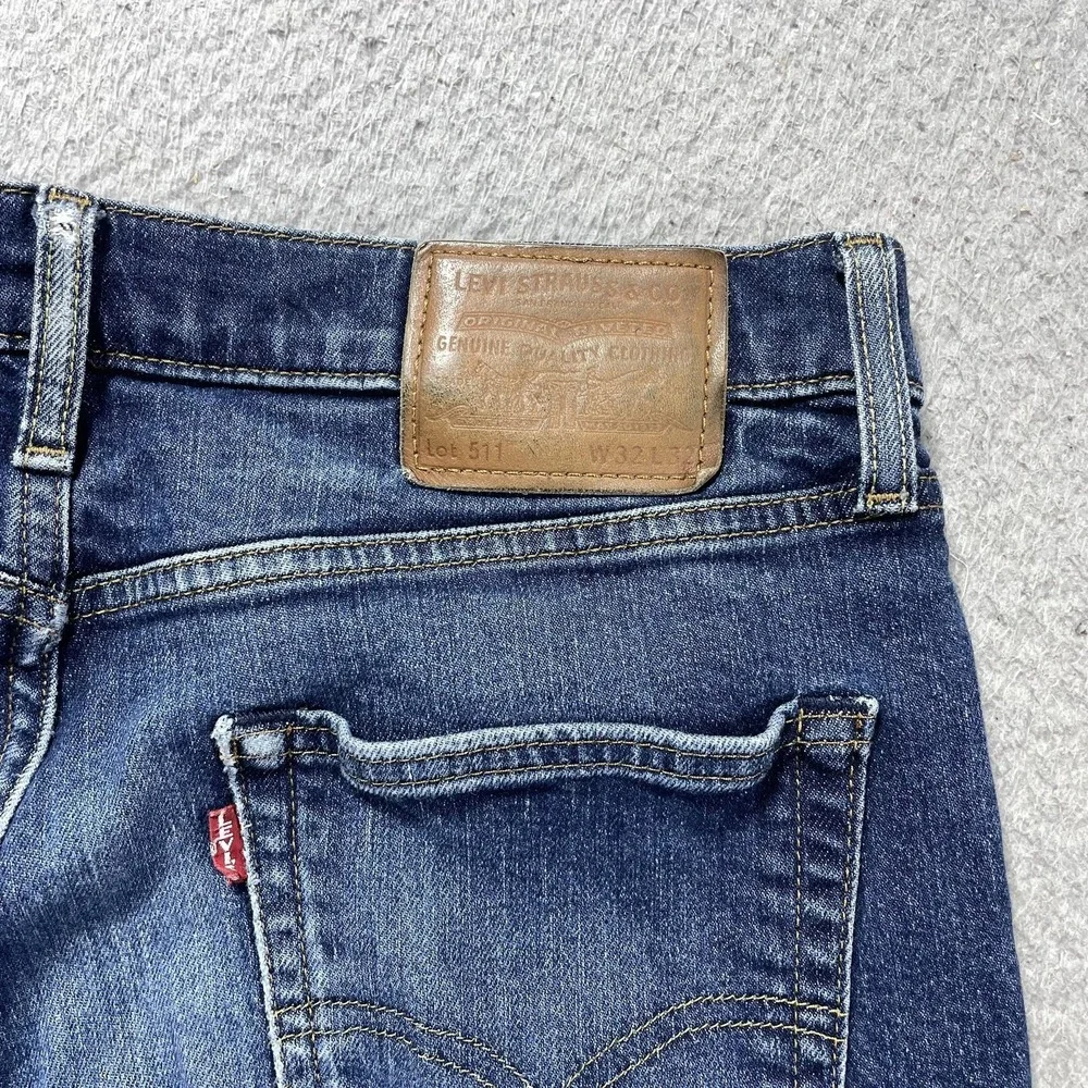 Levis leg waistband